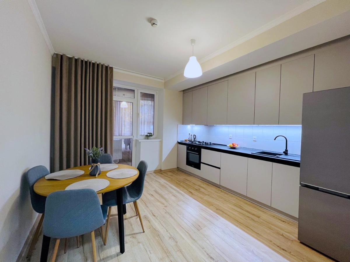Cozy Apartment In Chişinău Esterno foto